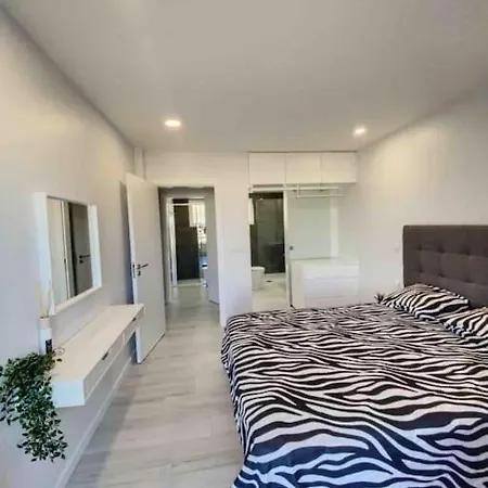Appartement Eldorado Jardim Open View 10 Minutes Foot *